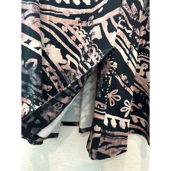 SOFT SURROUNDINGS | Katavi Abstract Print Knit Dress 3/4 Sleeve Stretch | Small - Picture 5 of 8